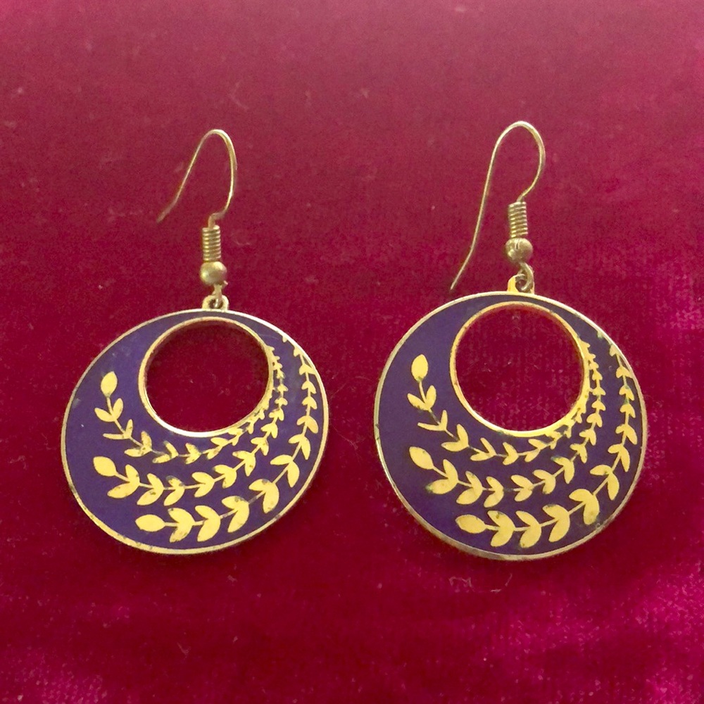 Laureate Earrings